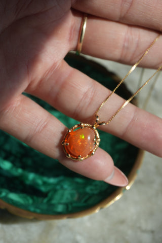 14K MEXICAN OPAL NECKLACE