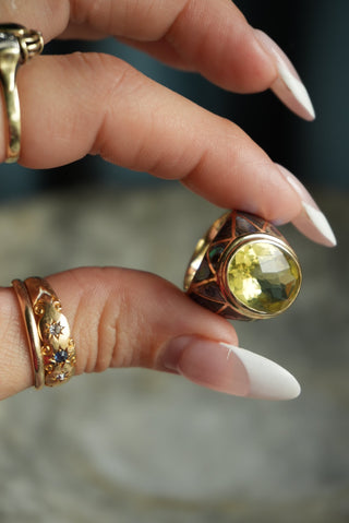14K YELLOW QUARTZ RING