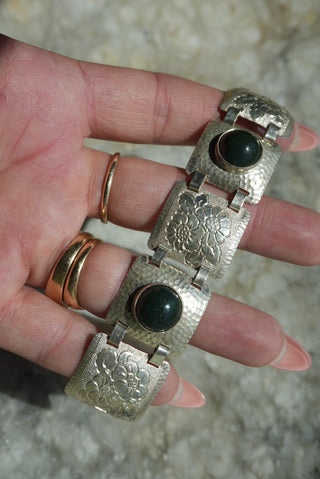 ANTIQUE SO JADED
