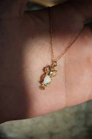 1970s GOLDEN OWL NECKLACE