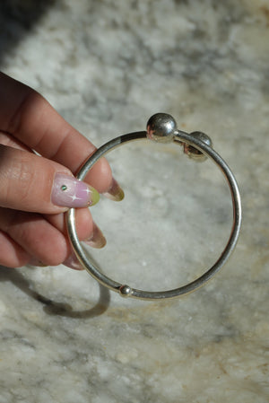 BAUBLE BANGLE