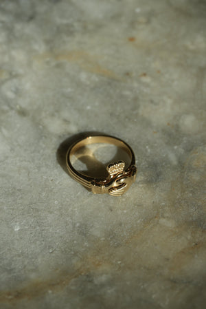 GOLDEN CLAUDAUGH RING