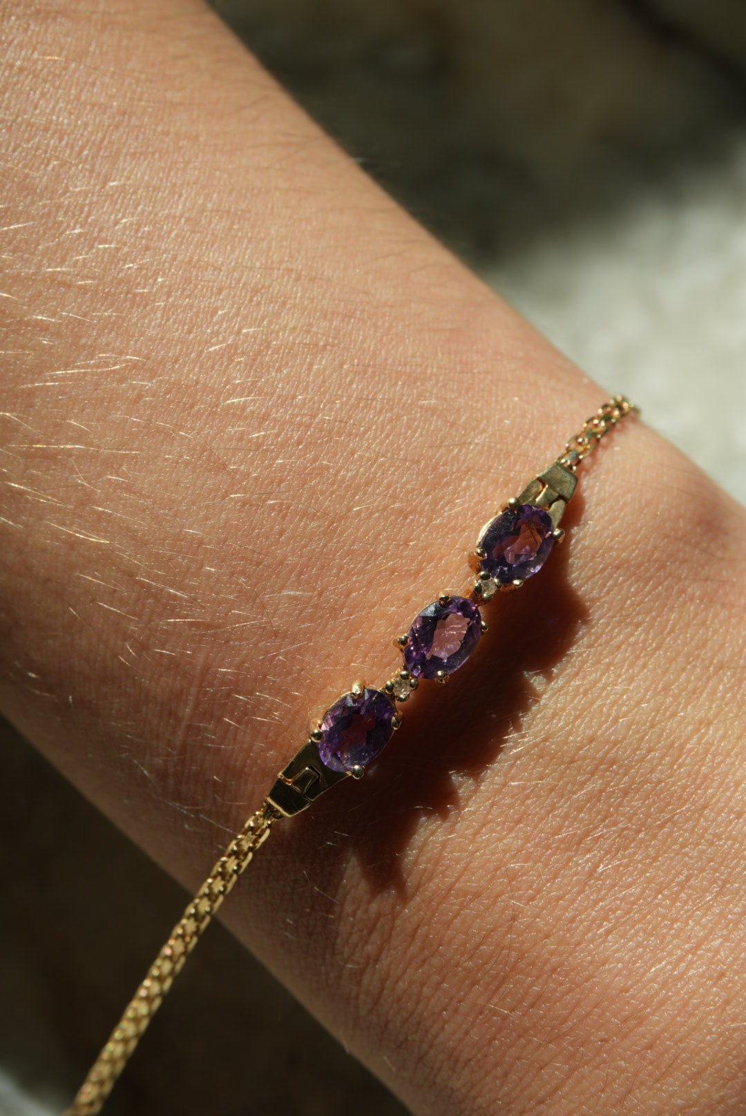 10K GOLD AMETHYST BRACELET