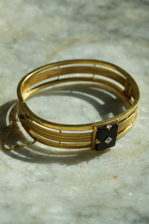 GOLDEN BANGLE