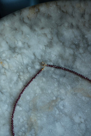 GARNET NECKLACE 14K