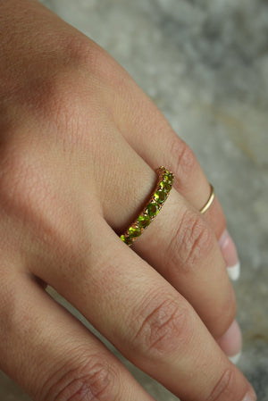 CHARTREUSE BAND SZ 8