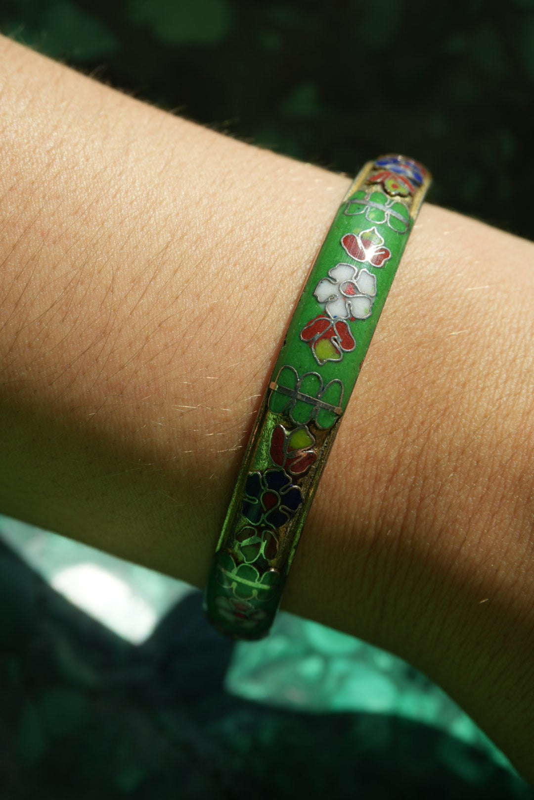 CLOISONNÉ BANGLE