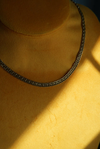 LACE RIBBON CHAIN