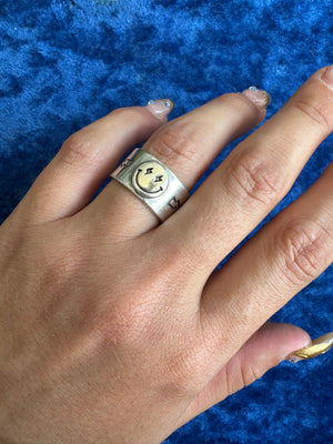 HAPPY PLACE RING SZ 7.5