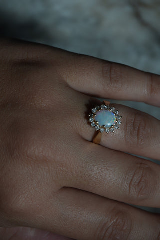 14K OPAL & DIAMOND RING