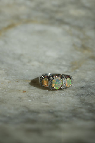 OPAL CROWNS SZ 7.5