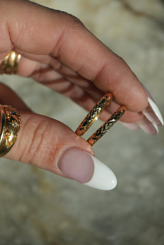 14K ETCHED GOLD BAND