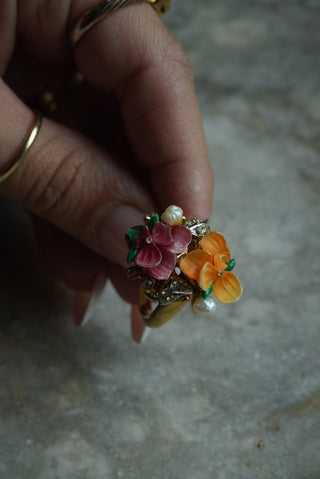 Aloha Vibes - Floral Ring Size 9.5