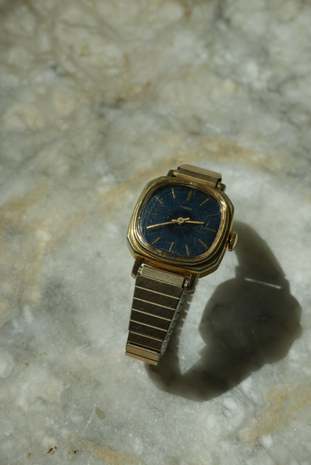 VINTAGE TIMEX