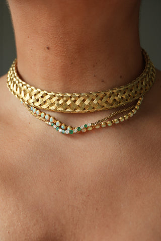 QUEENS COLLAR