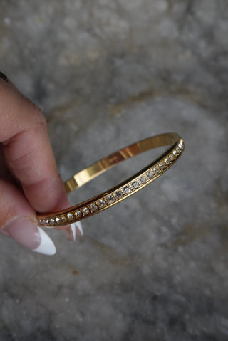 GOLDEN BANGLE