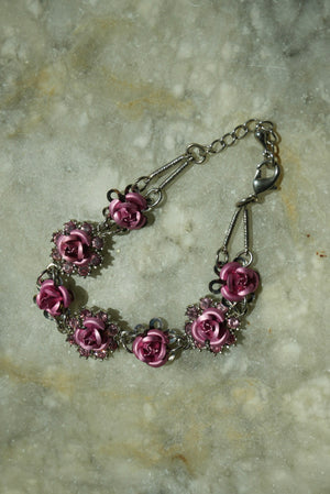 PINK ROSE GARDEN
