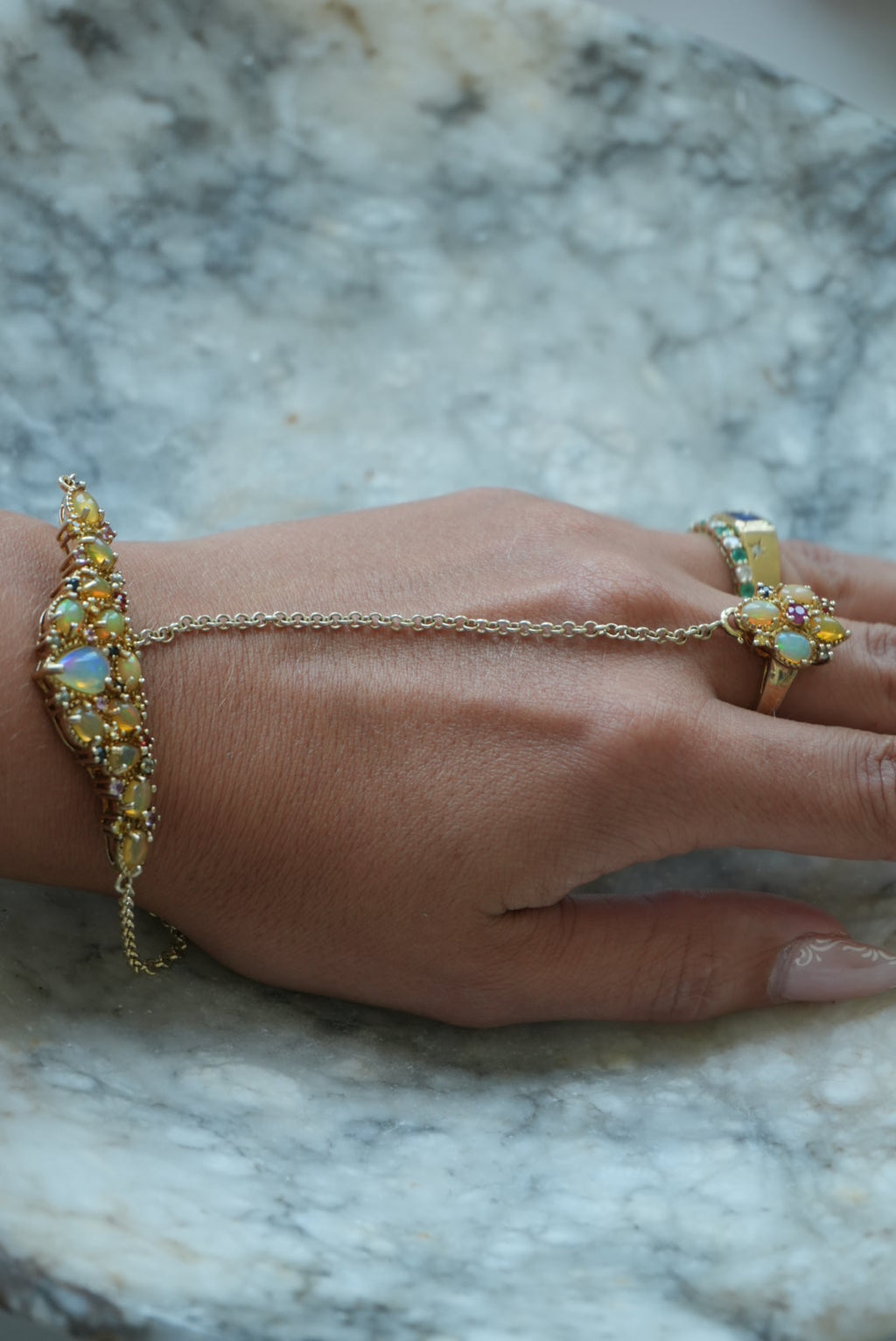 GOLDEN HAND CHAINS