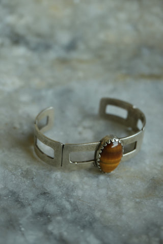 TIGERS EYE
