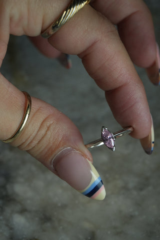 PASTEL SLICE -STERLING SILVER MAQUEE RING SZ 8