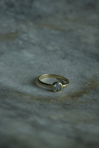 14K TOPAZ BEZEL RING