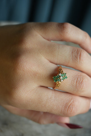 14K EMERALD FLOWER RING