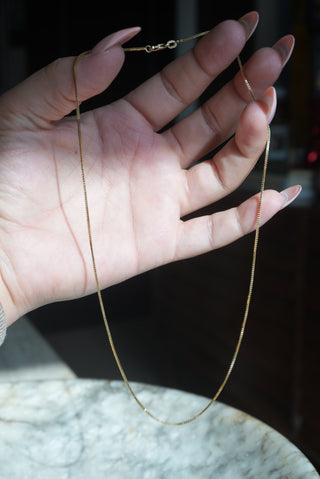 14K BOX CHAIN 18 INCHES