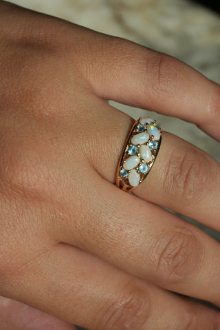 14K OPAL CLUSTER RING