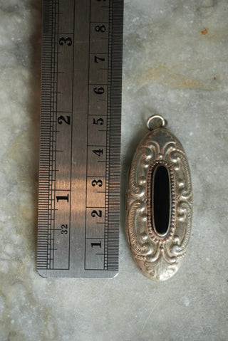 STERLING SIVLER ANTIQUE LOCKET