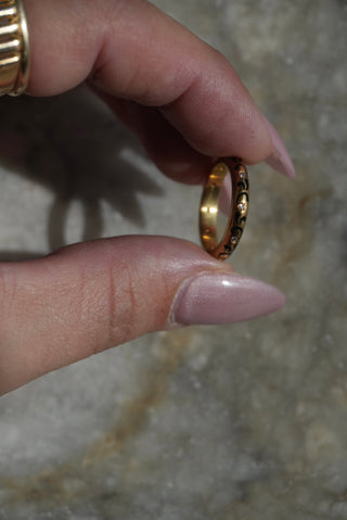 18k Vintage Enamel & Diamond Band