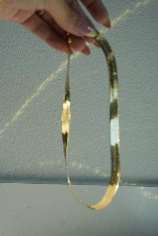 GOLDEN GLEAMER