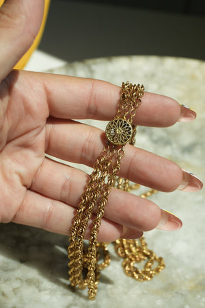 GOLDEN STACKS