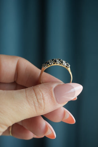 10K SAPPHIRE & DIAMOND RING