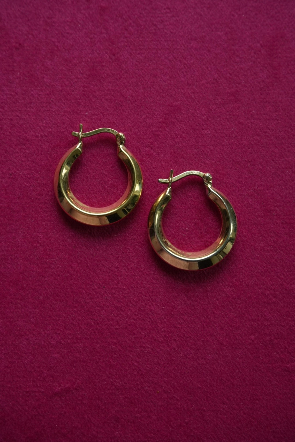 SMOOTH LINE HOOPS