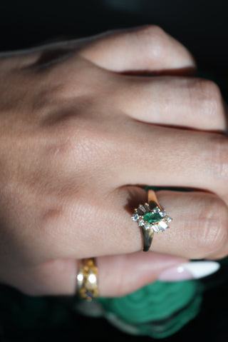 14K EMERALD & DIAMOND RING