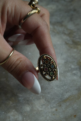 Garden Girl - Vintage Costume Ring Size 8