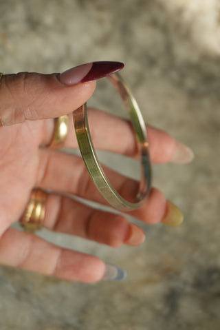 SKINNY SILVER BANGLE