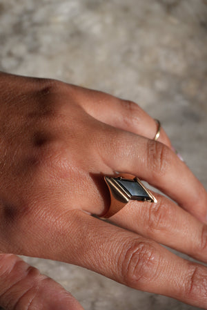 HEMATITE DECO