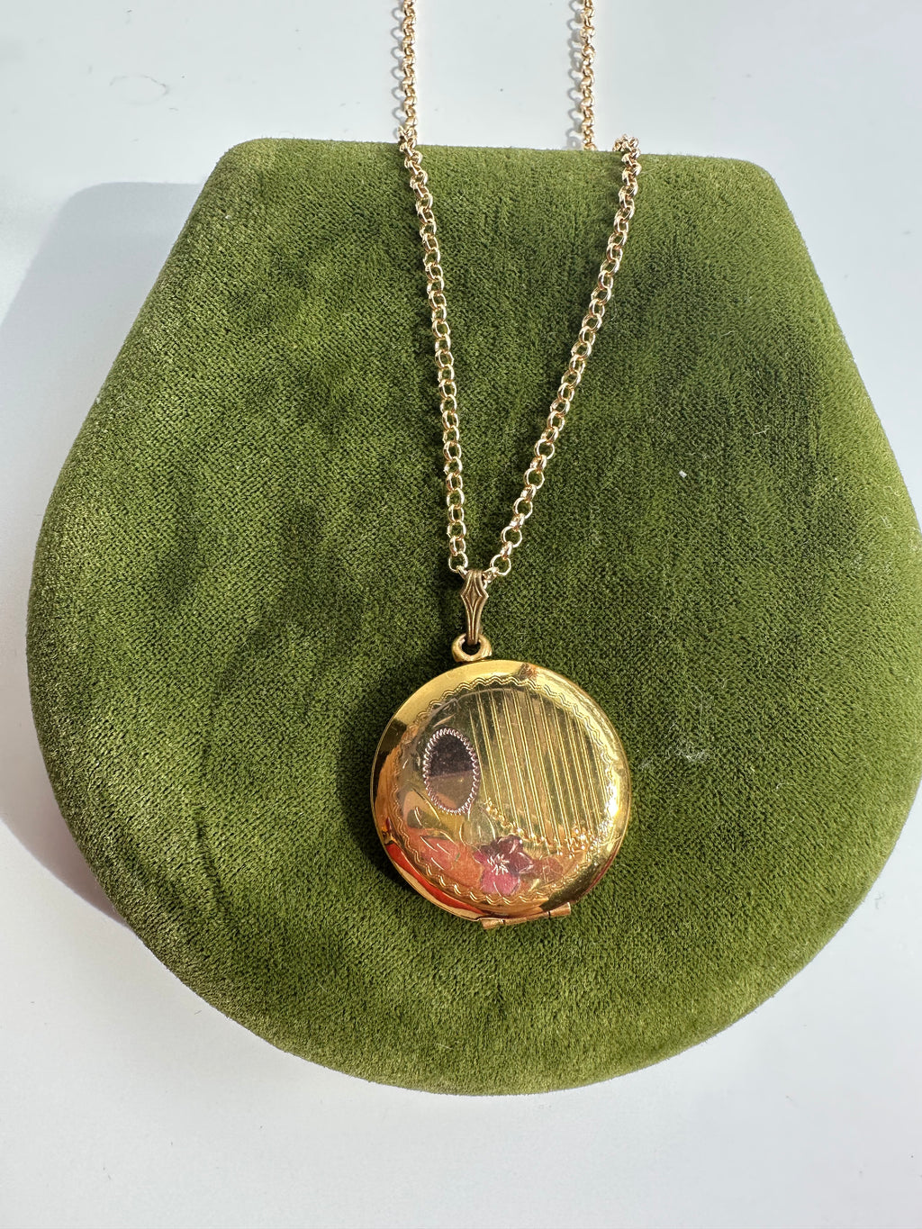 LOOK IN INTO MY HEART LOCKET