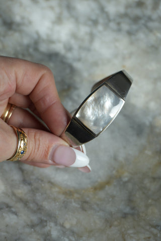 MOTHER OR PEARL BANGLE