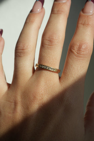 14K DIAMOND BAND
