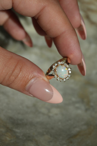 14K OPAL & DIAMOND RING