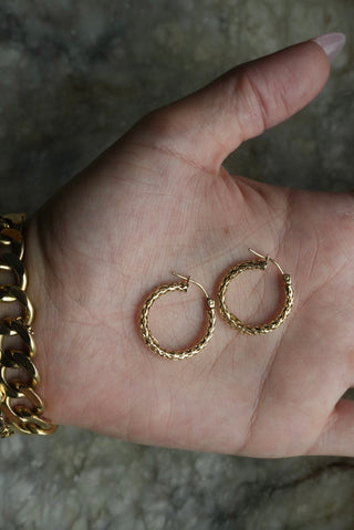 14k Net Style Hoops