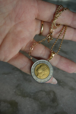 LUCKY COIN