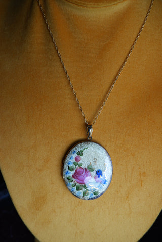 BIRD SONG LOCKET