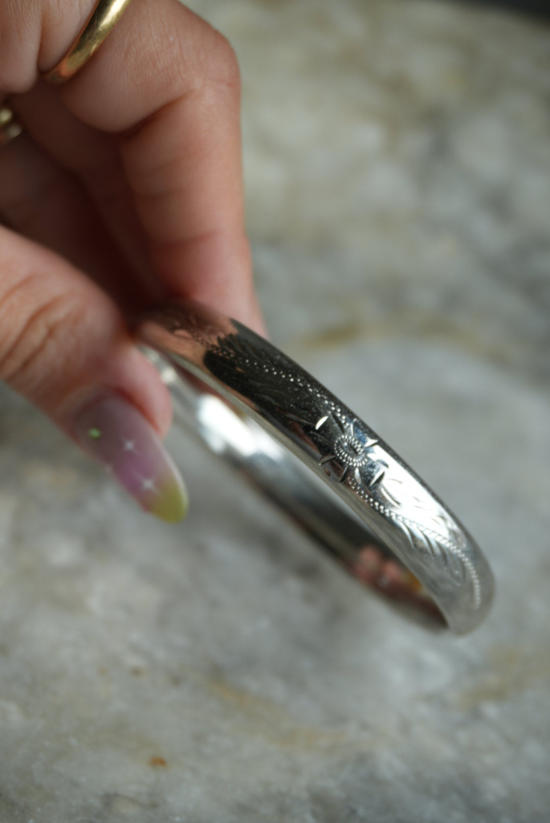BUBBLE BANGLES