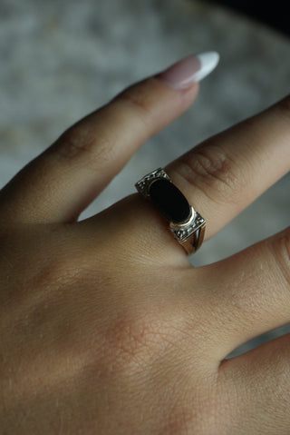 10K ONYX RING