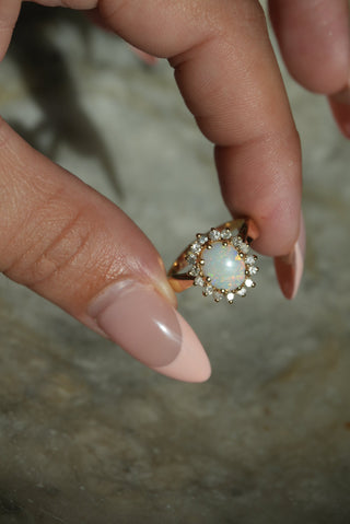 14K OPAL & DIAMOND RING