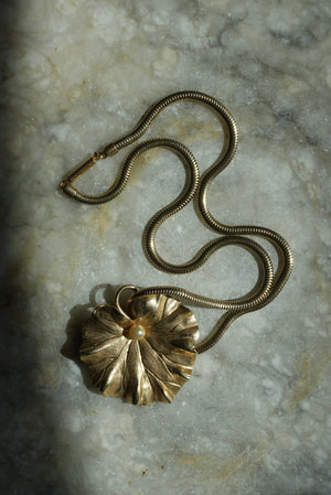 LILY LEAF
