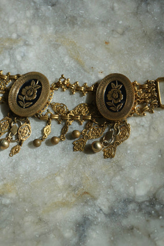 GOLD LEAF REVIVAL